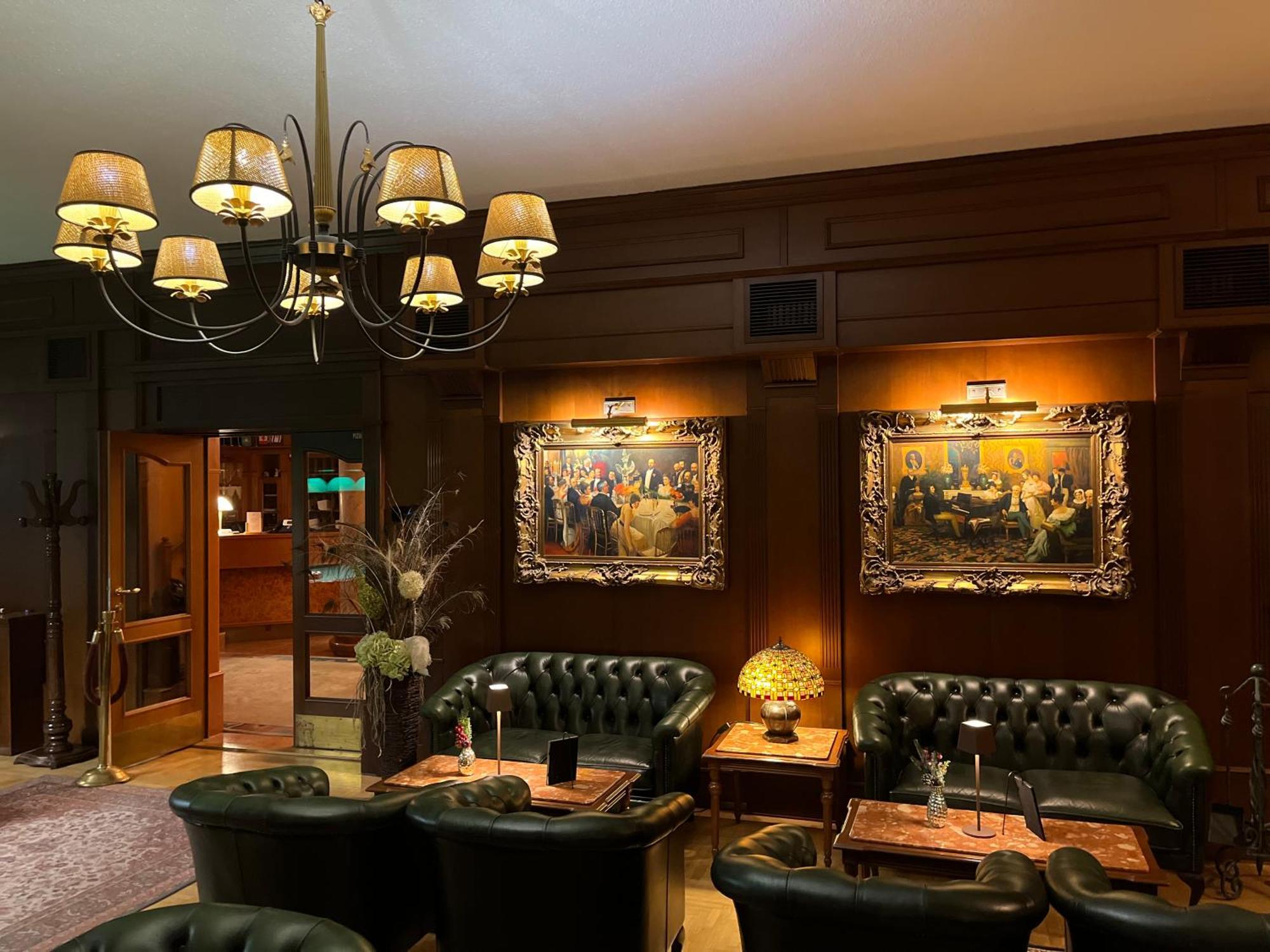 Готель Grand Boutique With Privat Wellnes (adults Only)