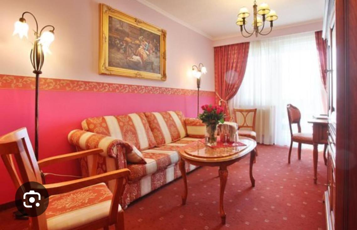 Grand - Boutique (adults Only) Piest'any