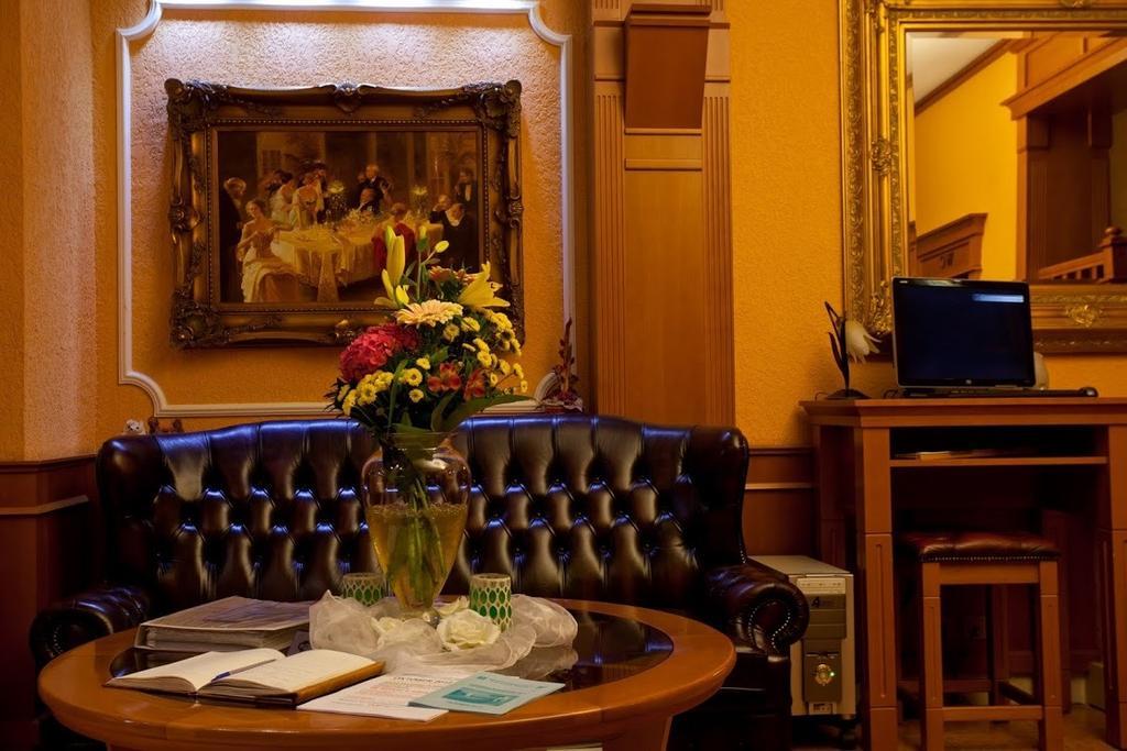 Grand Boutique With Privat Wellnes (adults Only)