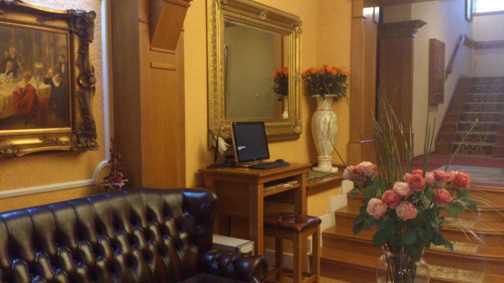 Grand Boutique With Privat Wellnes (adults Only) Hotel Piest'any